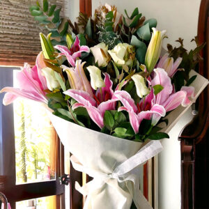 Ramo Romantic
