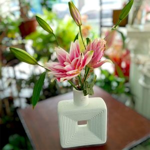 Cerámica Kai con Lilium